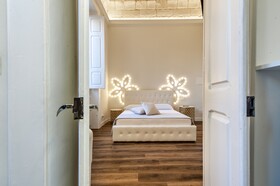 Vittoria Luxury House