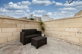 Vittoria Luxury House