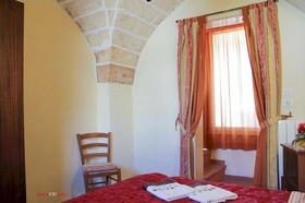 Exedra Holiday House