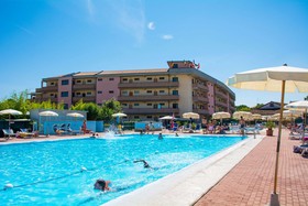 Costa Paradiso