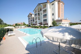 Cleo Residence