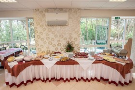 Color King Marte Village