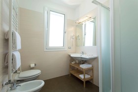 Domino Suite Hotel