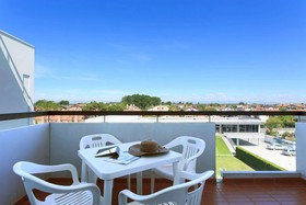 Domino Suite Hotel