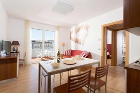 Domino Suite Hotel