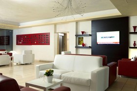 Domino Suite Hotel