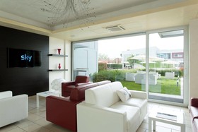 Domino Suite Hotel