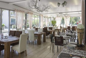Domino Suite Hotel