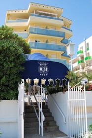 Hotel Anthony