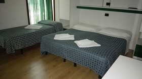 Hotel Apollo