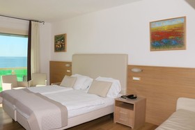 Hotel Bristol