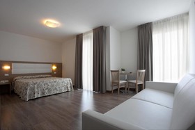 Hotel Columbia & Ninfea