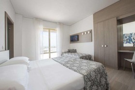 Hotel Imperial Palace