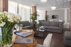 Hotel Imperial Palace