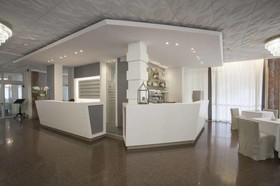 Hotel Imperial Palace