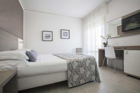 Hotel Imperial Palace