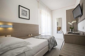 Hotel Imperial Palace