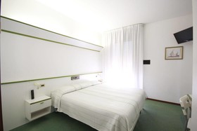 Hotel Iris