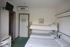 Hotel Iris