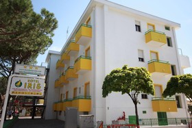 Hotel Iris