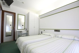 Hotel Iris