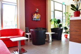 Hotel Midi