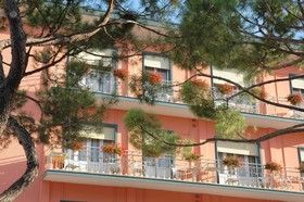 Hotel Moderno