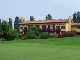 Golf Inn