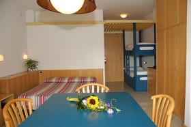 Los Nidos Holiday Resort Bungalows