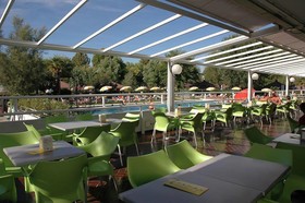 Los Nidos Holiday Resort Bungalows