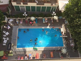 Hotel Beverly