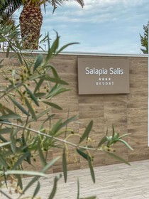Salapia Salis Resort