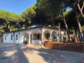 Rivaverde Easy Camping Village