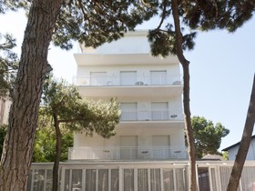 Hotel Alta Maarea