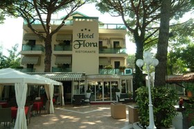 Hotel Flora