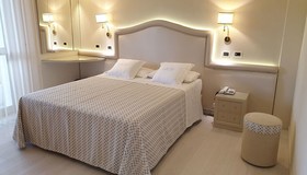 Hotel Globus, Sure Hotel Collection by Best Western