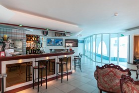 Hotel Mayflower