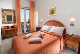 Hotel Mayflower