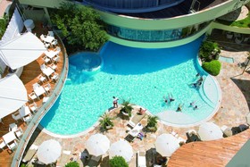 Premier & Suites
