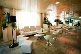 Premier & Suites