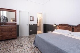 Dimora Del Vescovo Guest House