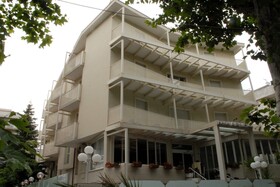 Hotel Arno