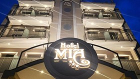 Mia