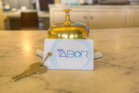 Tabor