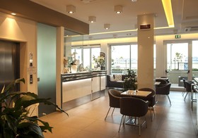 Hotel Augustus