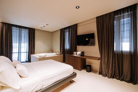 Suite1212 Bandiera