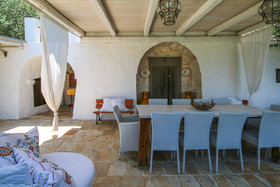 Trulli & Dimore
