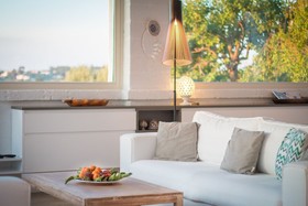 Trulli Di Bouganville