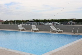 Sea Lion Hotel