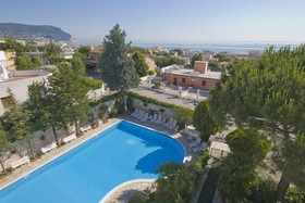 Hotel K2
